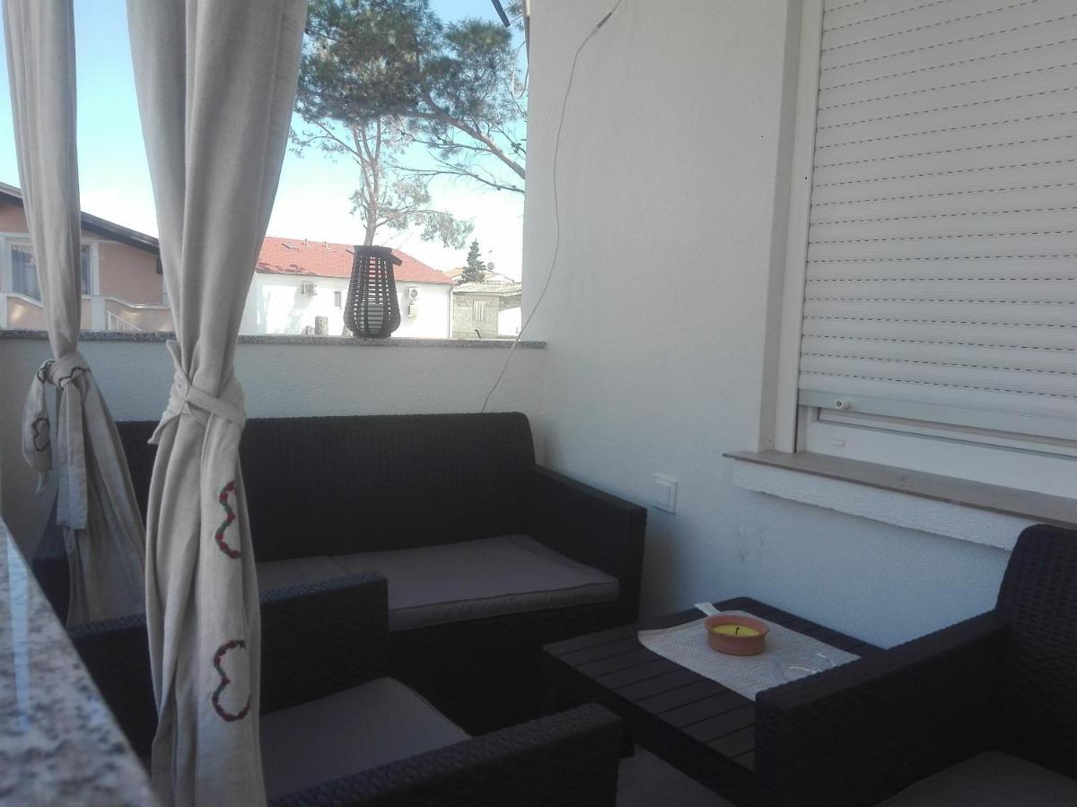 Apartman Bunaric Vir Exterior photo