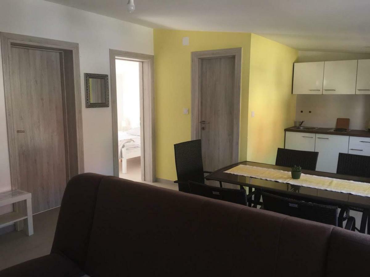 Apartman Bunaric Vir Exterior photo